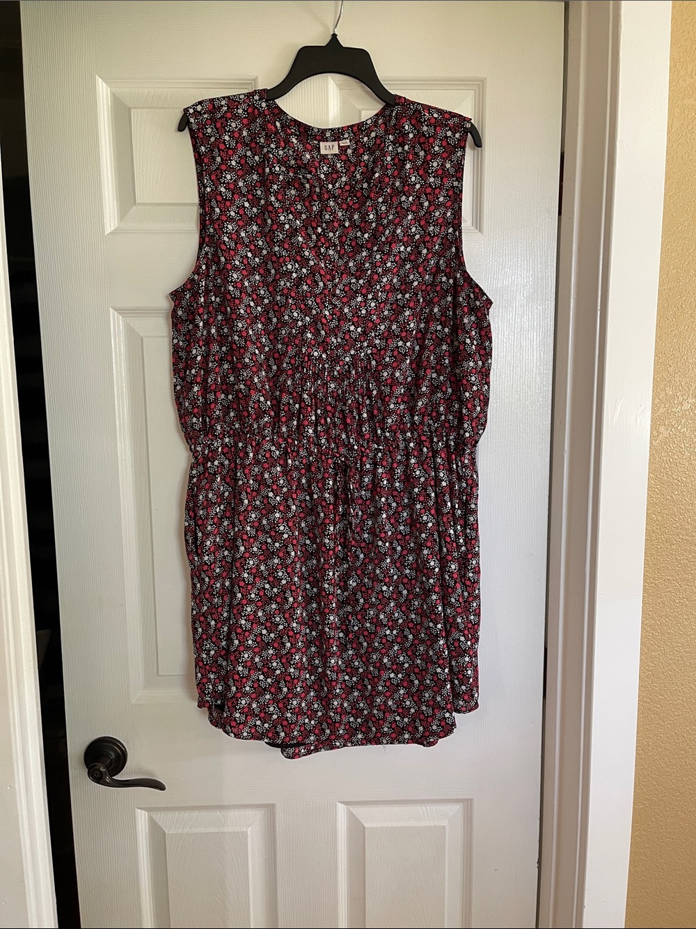 a new day Red Floral Sleeveless Drawstring Tunic
